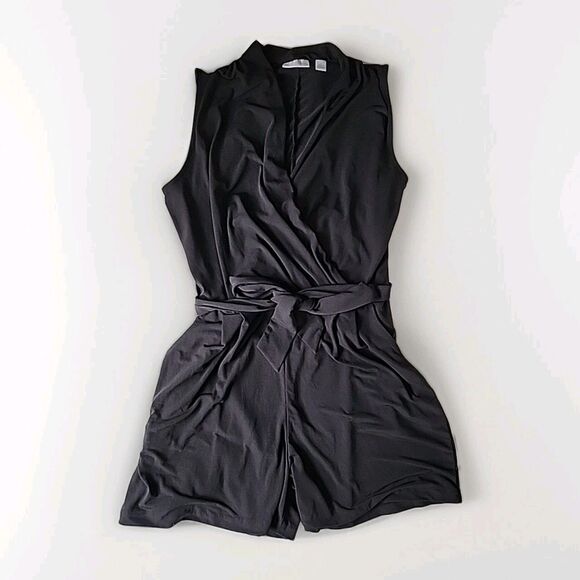 NY & Company Romper Women’s Medium Stretchy Black Sleeveless Lightweight Pockets - Picture 2 of 11